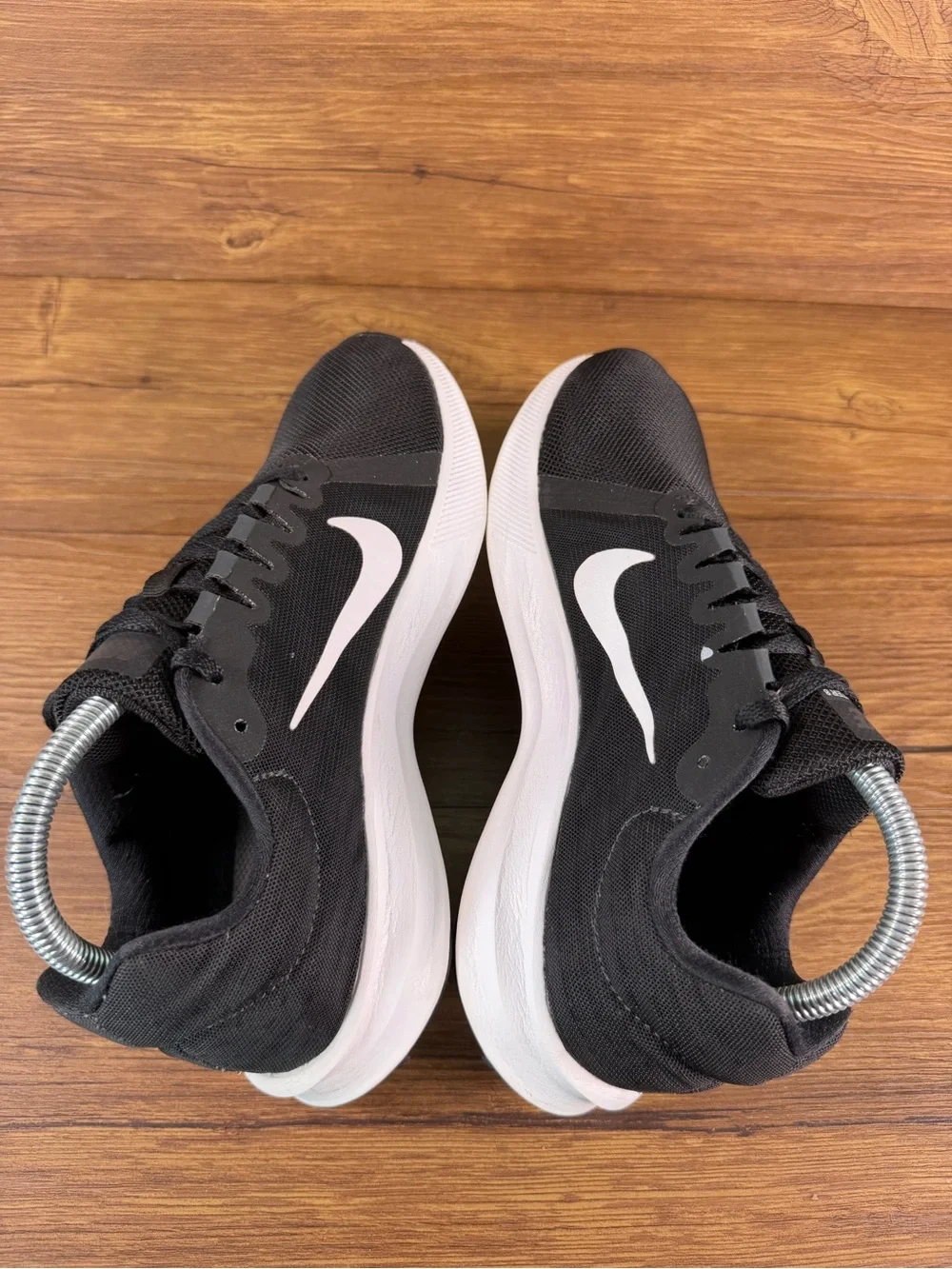Nike Downshifter 8 Running Shoes Women’s Size‎ 8.5 Sneakers